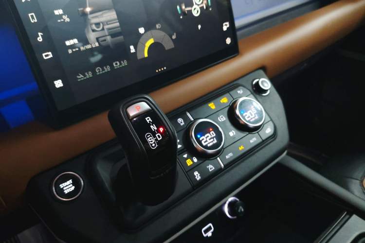 Used Land Rover Defender 2023 Facelift 110 3.0T P400 X-DYNAMIC HSE