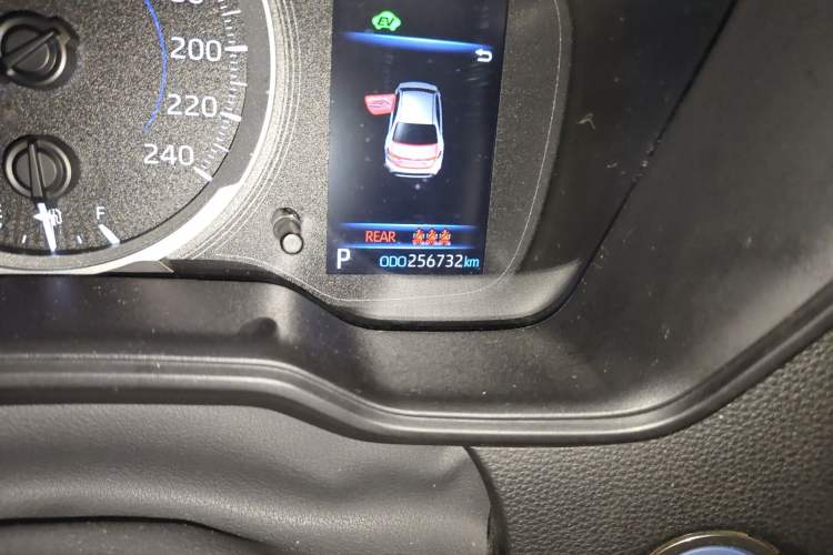 Used Toyota Levin 2022 Dual-Engine 1.8H E-CVT Luxury Edition Odometer Close Up