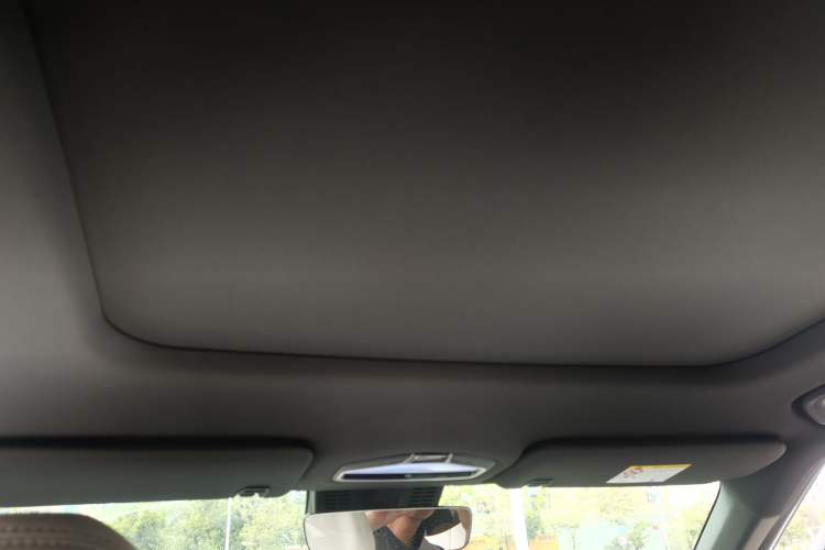 Used Geely Auto Emgrand X7 Sport 2023 Boyue COOL 1.5TD ZhiZun Edition