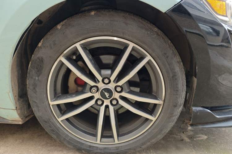 Used Ford Mustang 2017 2.3T Performance Edition Right Front Wheel Hub