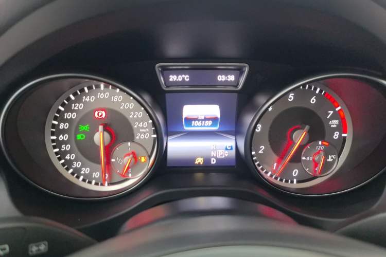 Used Mercedes-Benz GLA 2016 GLA 200 Fashion Model
