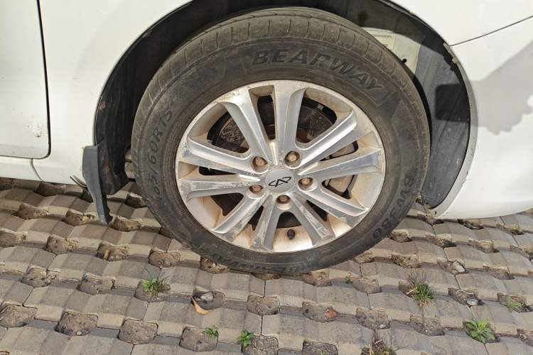 Used Chery E3 2013 1.5L Manual ZhiShang Model Right Front Wheel Hub