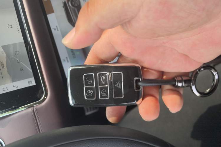 Used Land Rover Range Evoque 2023 Aurora L 249 PS Luxury Edition
