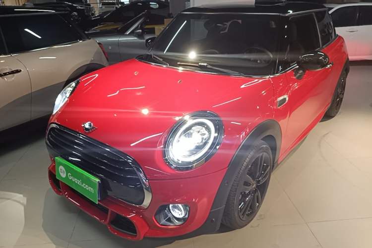 Used MINI 2019 1.5T COOPER Racing Driver