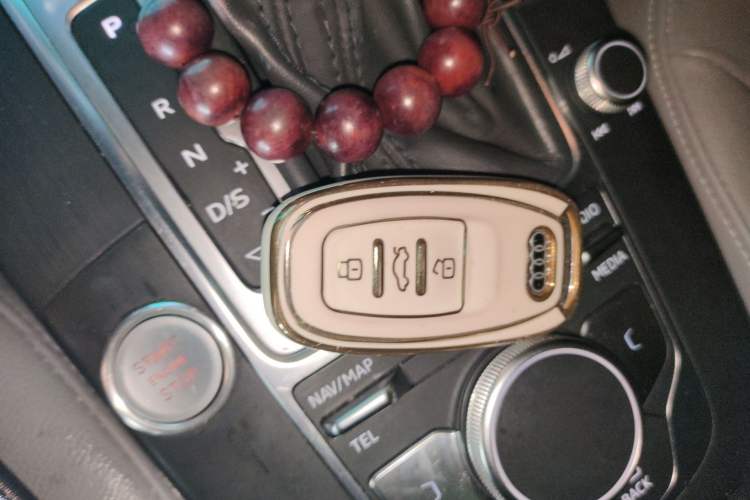 Used Audi A3 2020 Limousine 35 TFSI Fashion Edition China VI Emission Standard