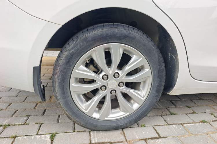 Used Buick GT 2018 15T Dual-Clutch Elite Model China V Standard
