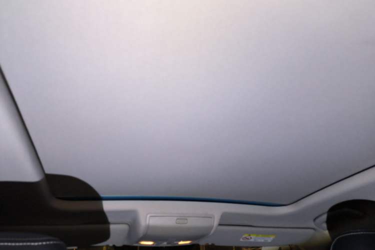 Used Skoda Kodiaq 2019 Facelifted TSI330 7-Seater Two-Wheel-Drive Luxury Enjoyment Edition China VI Standard Headliner