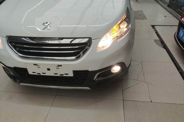 Used Peugeot 2008 2014 1.6L Automatic Fashion Edition Left Front Headlight