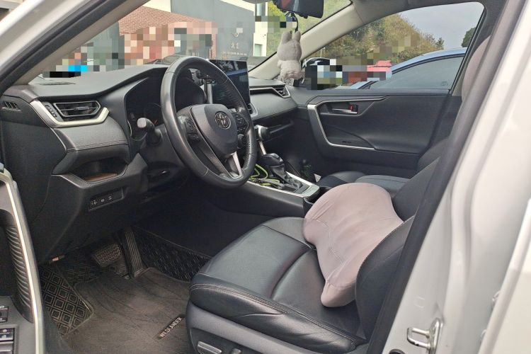 Used Toyota Wildlander 2022 2.0L CVT Two-Wheel Drive Luxury PLUS Edition