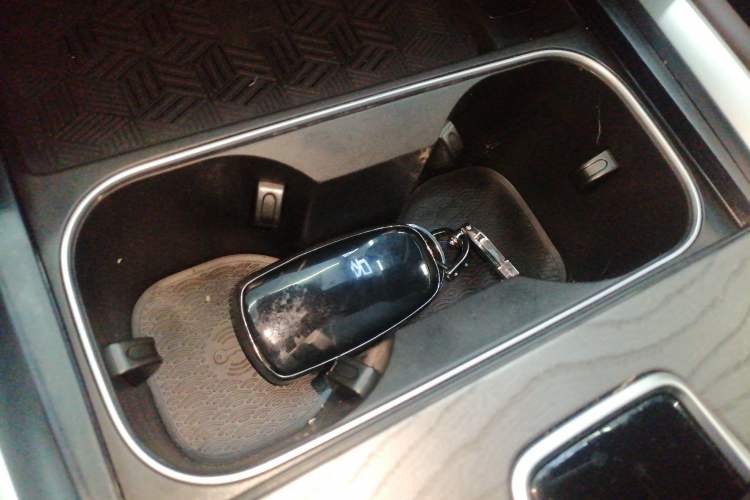 Used Chery Tiggo 8 PRO New Energy 2023 Champion Edition 1.5T 100km King's Version
