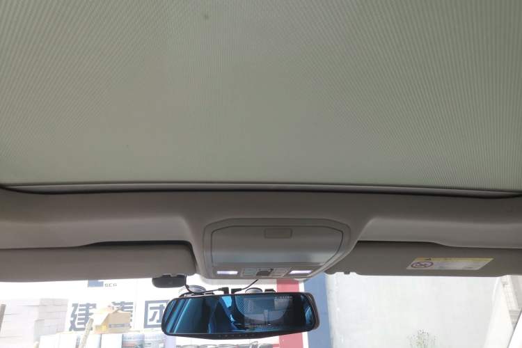 Used Volkswagen C-TREK 2017 1.6L Automatic Comfort Model Headliner