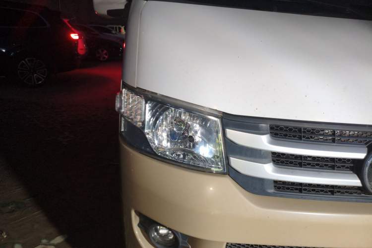 Used Foton Scenic G7 2016 2.0L Commercial Version Long Wheelbase High Roof – 4Q20M