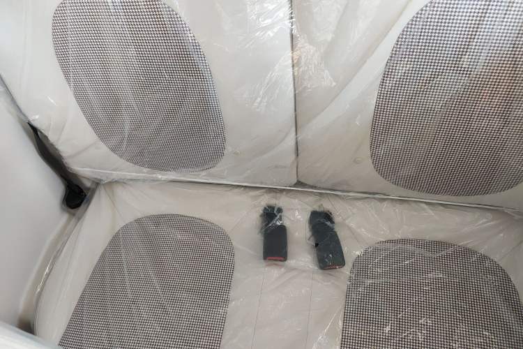 Used Bestune Pony 2026 222km Colorful Horse Left Rear Seat