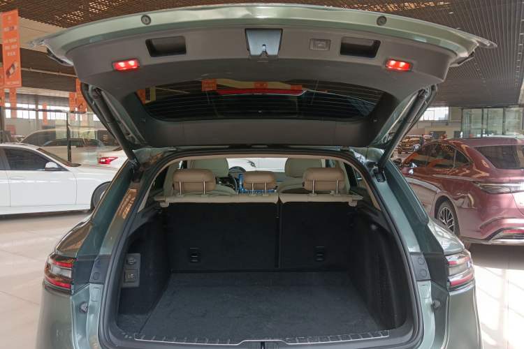 Used Hima AITO M5 2022 Extended-Range Four-Wheel Drive Ultimate Edition Trunk