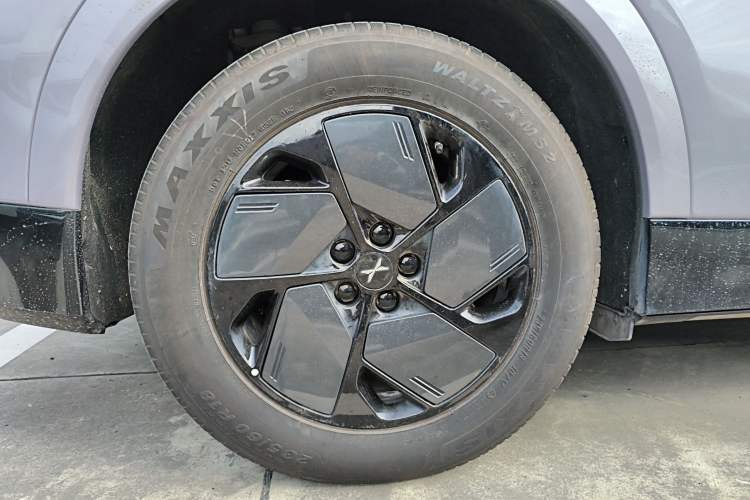 Used XPeng G6 2025 625 Long-Range Max Flagship Edition Right Rear Wheel Hub