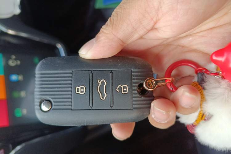 Used Roewe i6 2019 PLUS 20T TST 4G Connected Flagship Superb Edition
