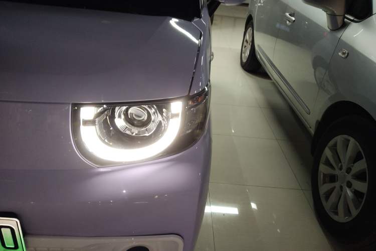 Used Chery QQ Ice Cream 2022 120km Conical Shape Lithium Iron Phosphate