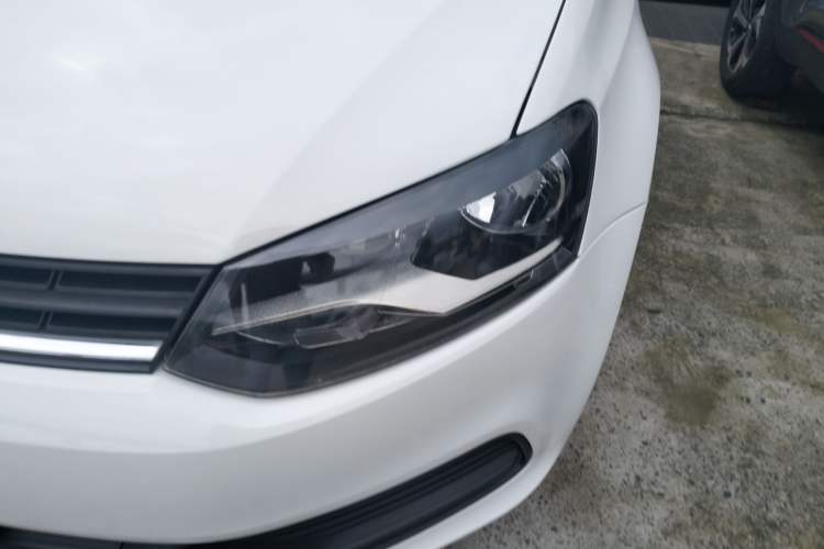 Used Volkswagen Polo 2016 1.4L Automatic Trendy Model Left Front Headlight