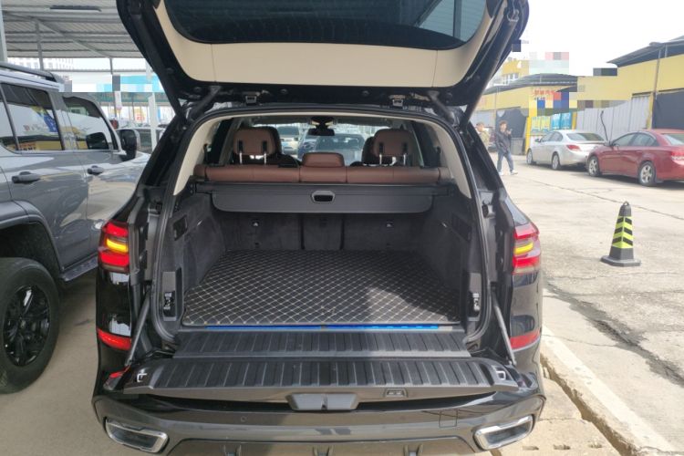 Used BMW X5 New Energy 2021 xDrive45e M Sport Package Trunk