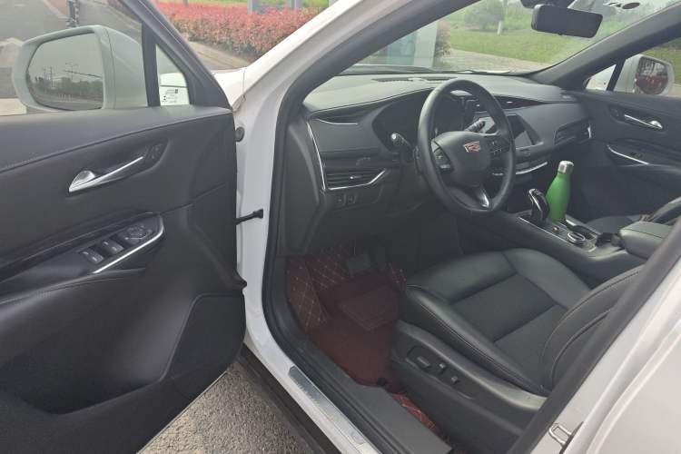 Used Cadillac XT4 2022 28T Two-Wheel Drive Fashion Edition
