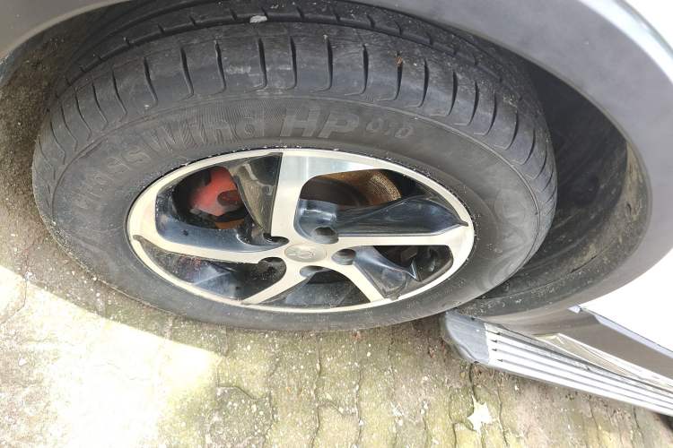 Used Haima S5 2018 1.5T CVT Luxury Model Left Front Wheel Hub