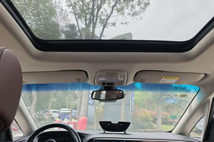 Used Buick GL6 2019 18T 6-Seater Connected Luxury Version China V Standard