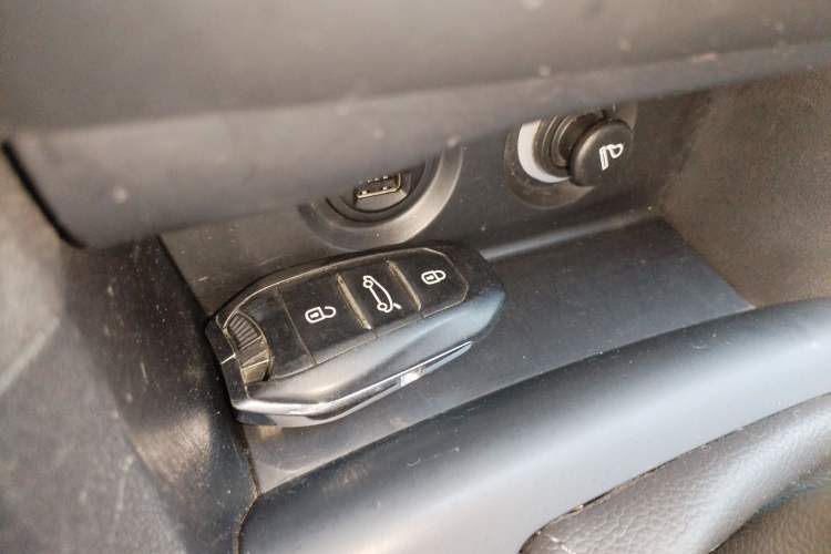 Used Citroen C4L 2016 1.6T Automatic Elite Model