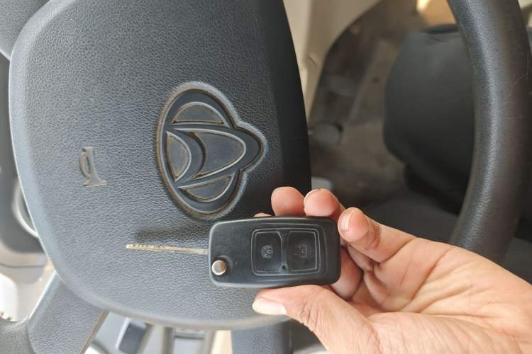 Used CHANGAN KAICHENG Ruixing M80 2019 1.5L Comfort Version 2-Seater Single-Steaming Air-Conditioned China VI Standard High-Roof Double-Swing Doors – DAM15KR