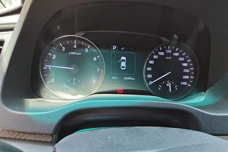 Used Hyundai Elantra (6th Generation / Lingdong) 2016 1.6L Automatic ZhiXuan – Elite Version Instrument Cluster