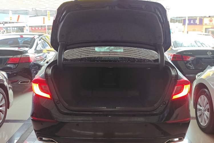 Used Honda Accord 2018 260TURBO Elite Edition China VI
