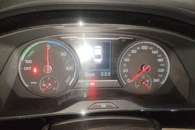 Used Volkswagen Passat New Energy 2020 430 PHEV Hybrid Luxury Edition China VI Standard
