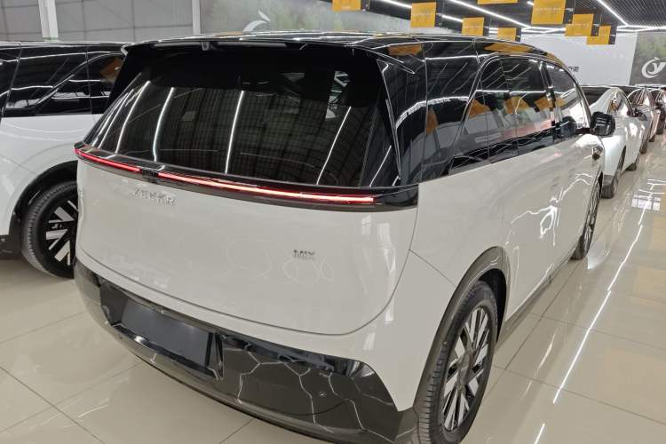 Used Zeekr MIX 2025 Long-Range Intelligent Driving Edition
