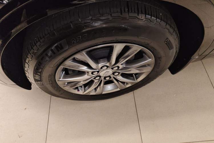 Used Cadillac XT5 2020 Revised Version 28T Luxury Edition