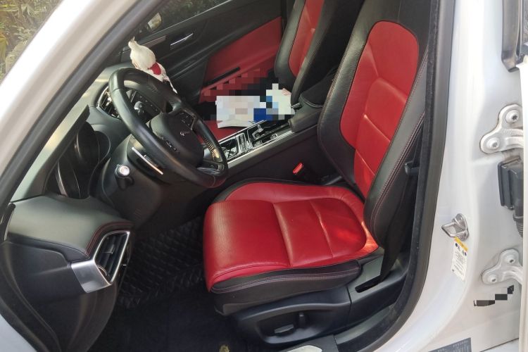 Used Jaguar XE 2017 2.0T 200 PS R-Sport