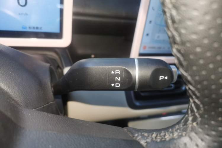 Used Wuling Bingo PLUS 2024 330 km Range Five-Seater Version