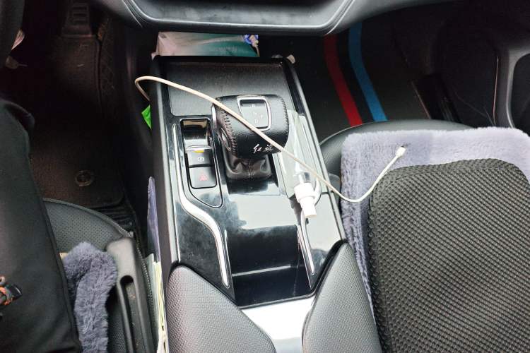 Used Hongqi E-QM5 2023 Base Travel Edition Gear Lever