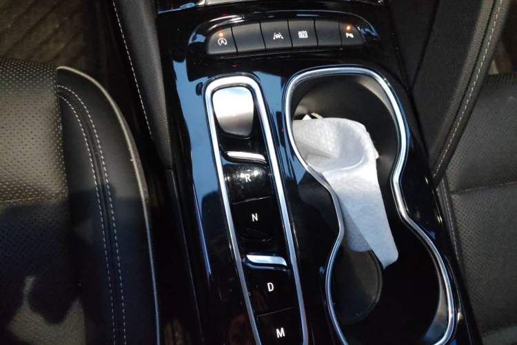 Used Buick Envision 2022 Encore Plus 552T Five-Seat Luxury Model