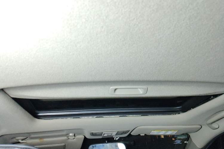 Used Honda City Classic 2014 Style 1.5L Manual Elite Edition Headliner