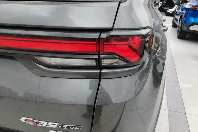 Used Changan CS35PLUS 2021 Revised Version Blue Whale NE 1.4T DCT Luxury Edition