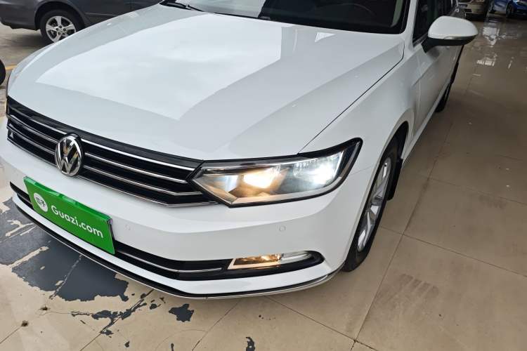 Used Volkswagen Magotan 2017 330TSI DSG Leading Model