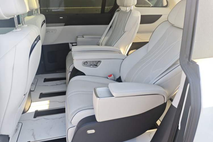 Used XPeng X9 2025 650 Long-Range Max