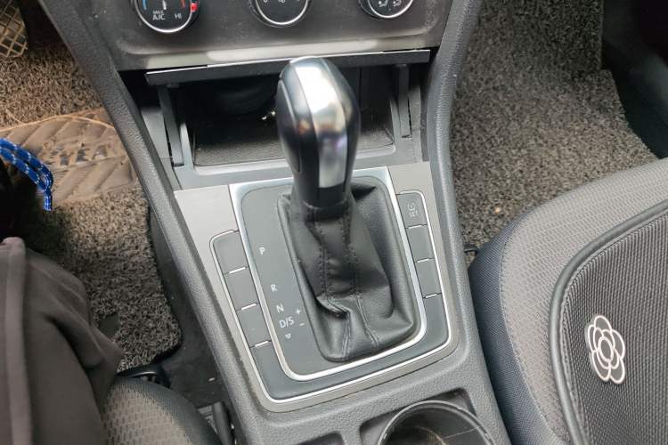 Used Volkswagen Golf 2015 1.6L Automatic Comfort Model