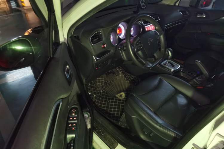 Used Citroen C4L 2013 1.6 THP Automatic Impression Edition