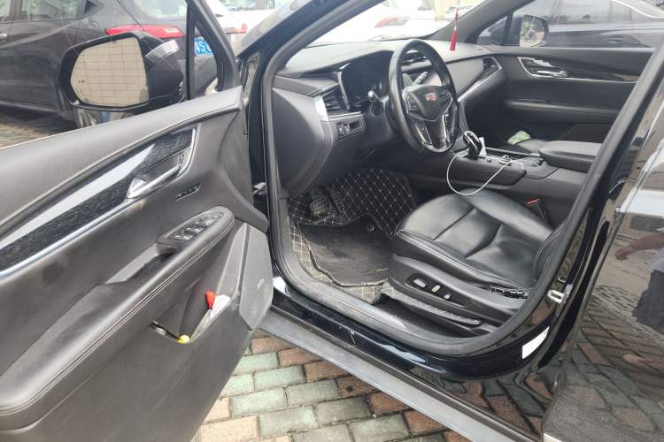 Used Cadillac XT5 2020 28T Luxury Version
