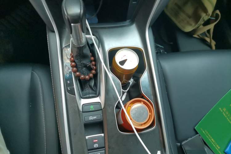 Used Honda Accord 2022 260TURBO Phantom Night · Prestige Edition Gear Lever