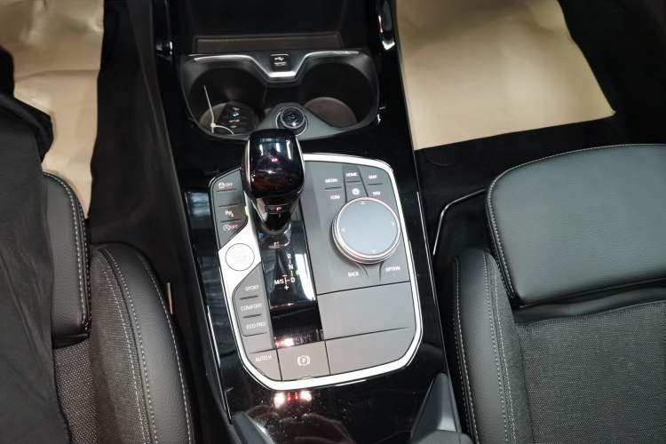 Used BMW 2 Series 2021 225i 4-Door Coupe M Sport Package
