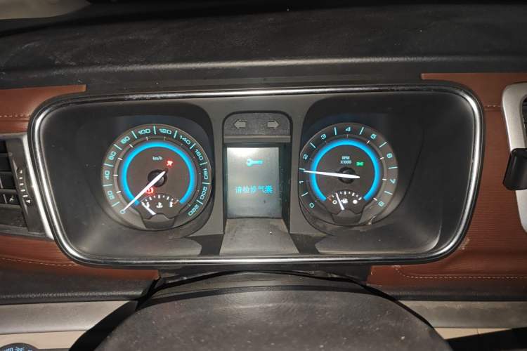 Used Buick GL8 2014 2.4L CT Luxury Business Comfort Edition Instrument Cluster