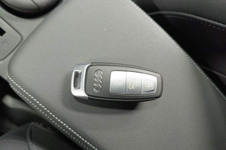 Used Audi A3 2021 Sportback 35 TFSI Fashionable Sports Model Vehicle Key