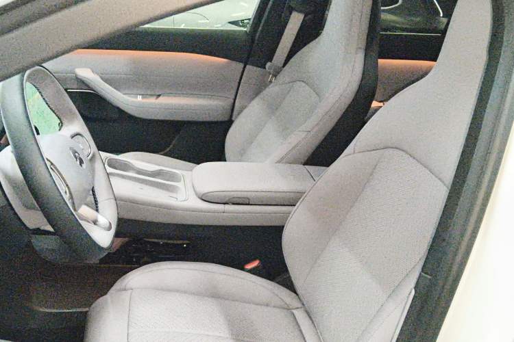 Used Nio EC6 2023 75 kWh
