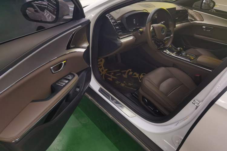 Used BYD Han 2020 EV Long-Range Luxury Model
